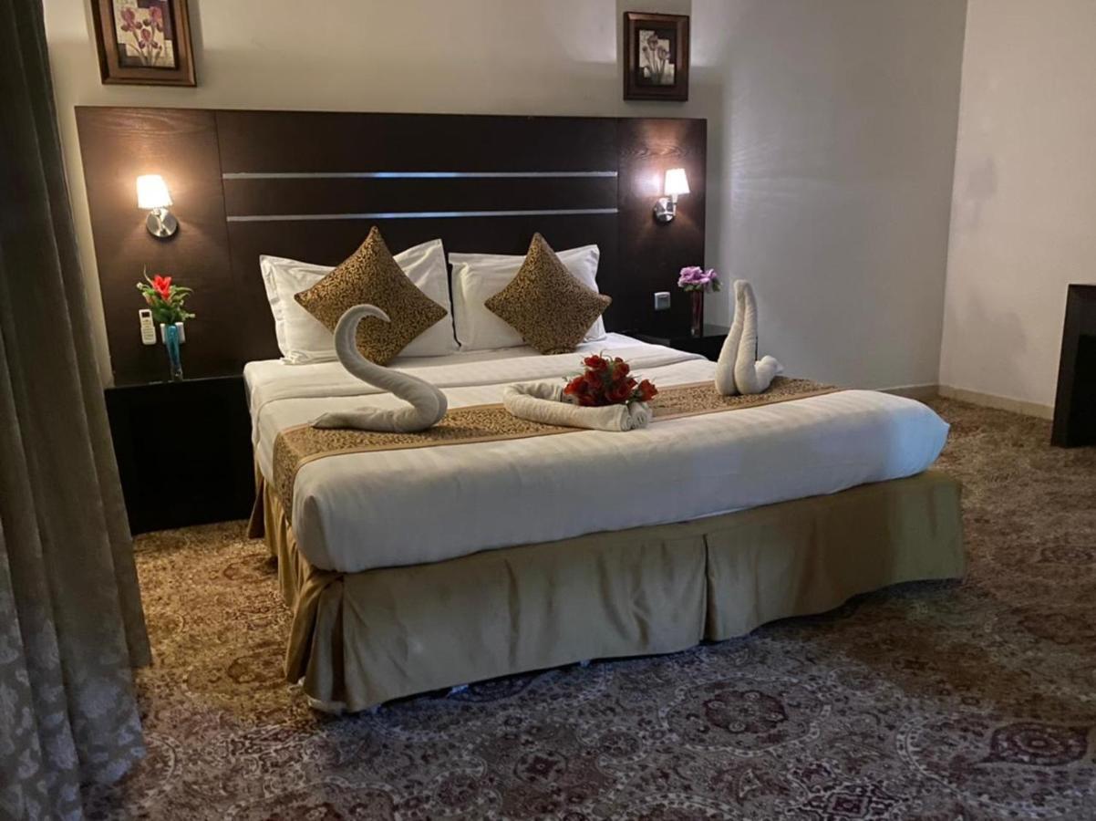 Rest Night Serviced Apartments - Al Nafal Ер-Ріяд Екстер'єр фото