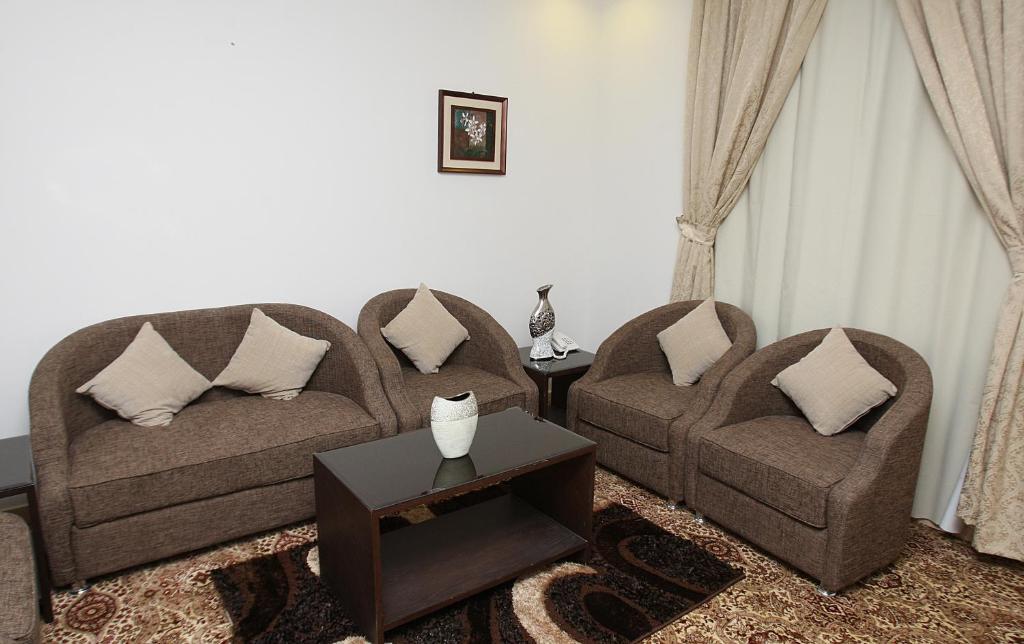 Rest Night Serviced Apartments - Al Nafal Ер-Ріяд Номер фото